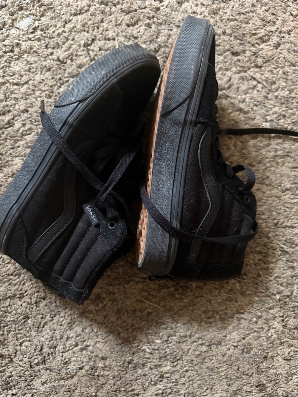 Vans kids  Black Sk8-Hi Skate Shoes 2y